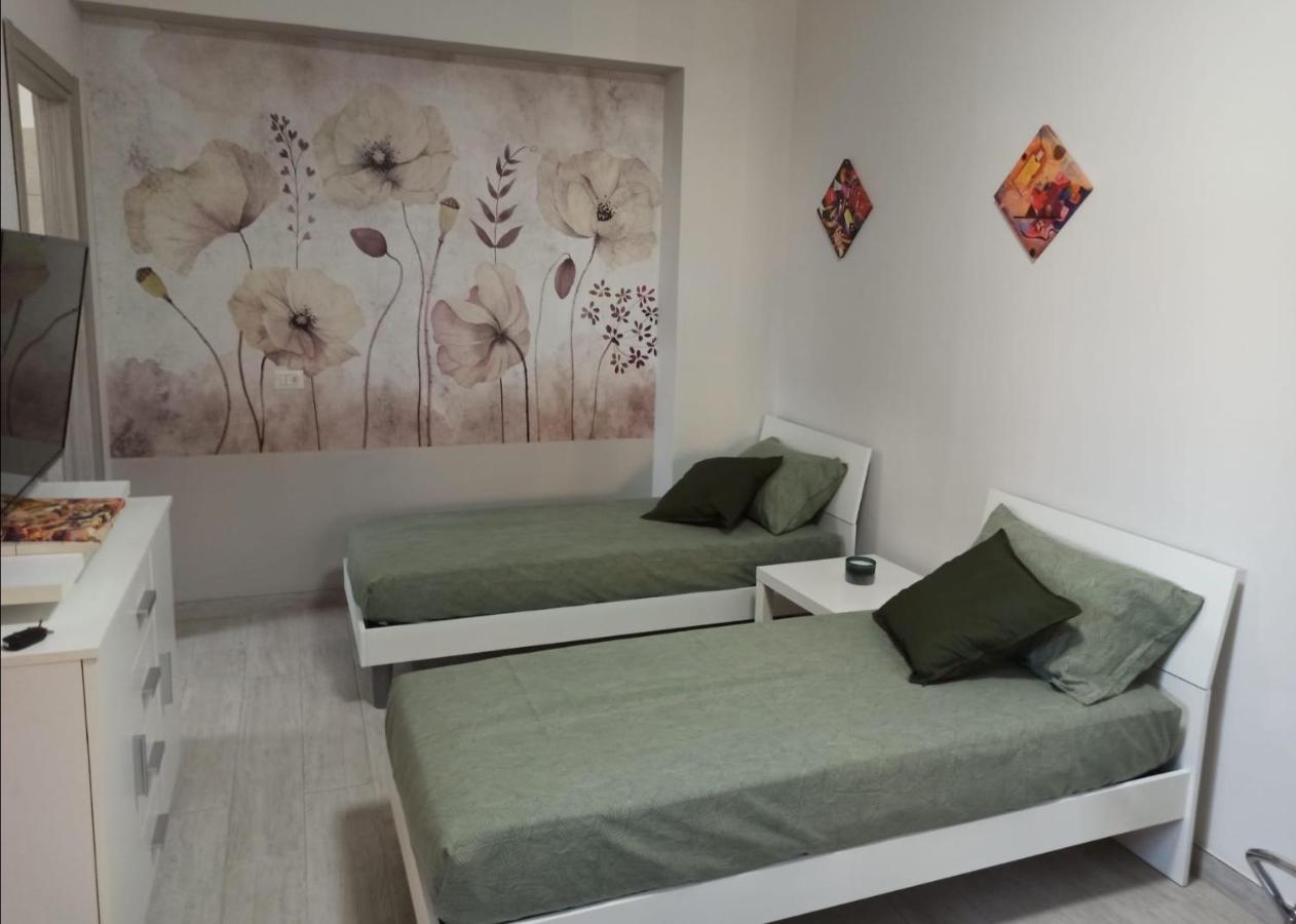 Appartement Esmada Lamezia Terme Extérieur photo